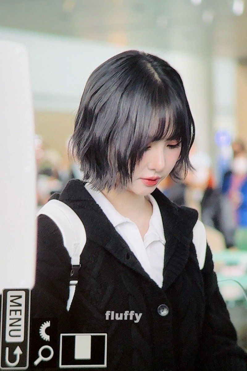 for eunha 𖹭 tweet media