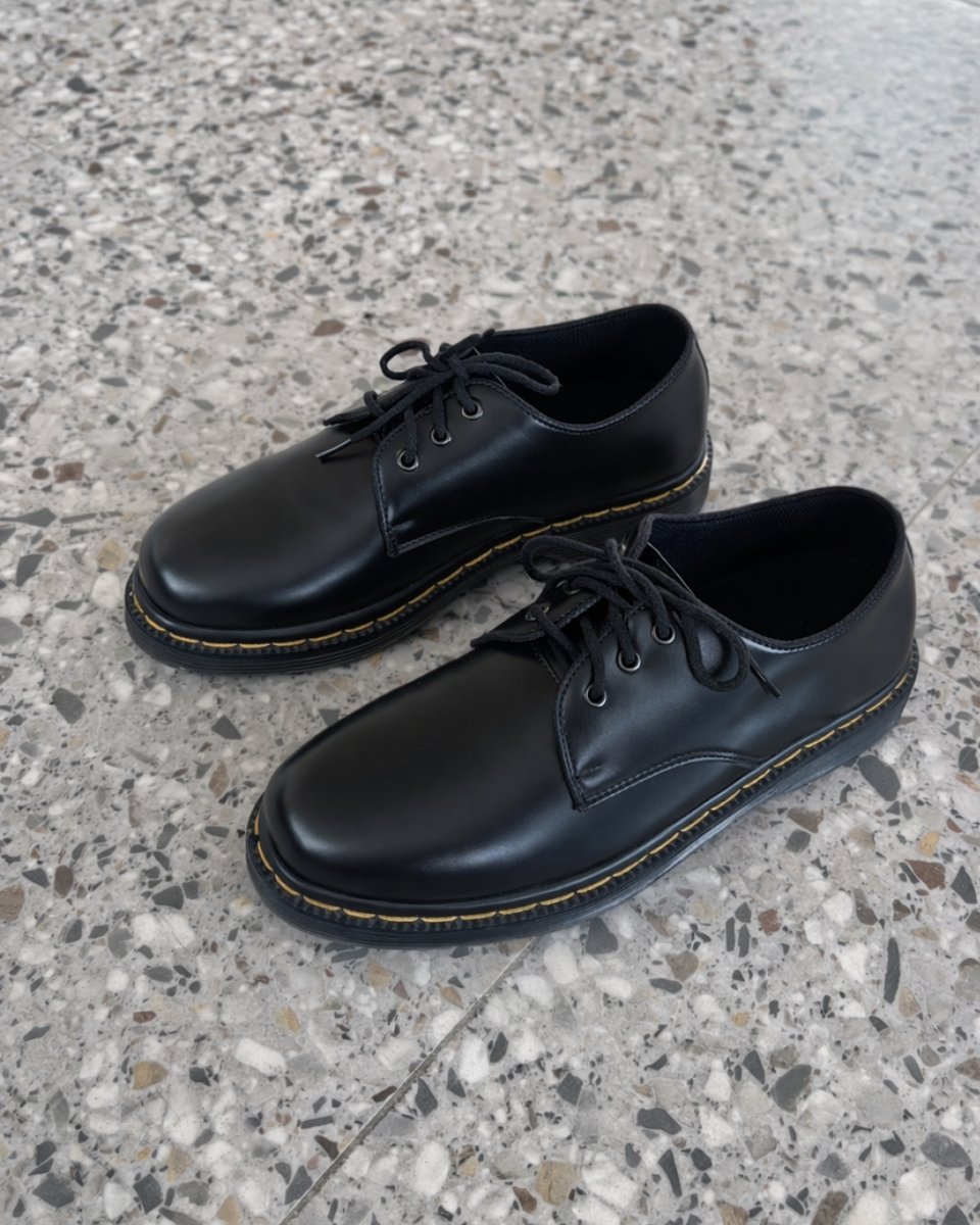 118harilagi's tweet photo. Ga expect sepatu pantofel yang gue beli 3 tahun lalu masih awet banget sampe sekarang.

Padahal Harganya cuma 100RB’an dan sering gue pake ke acara formal atau acara yang butuh look rapi. https://t.co/bA06eQuc8A