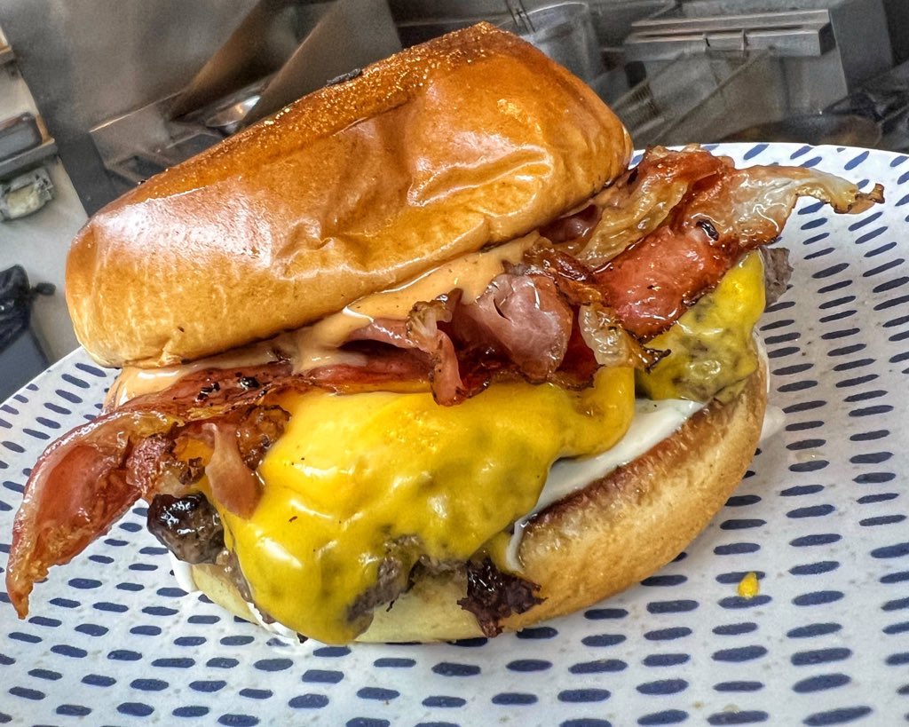 Chef Andrew Gruel tweet media