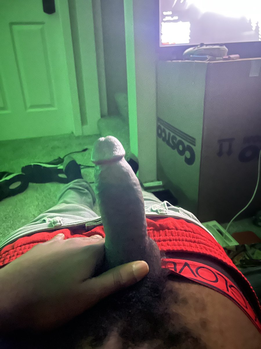 problemchildDe1's tweet photo. You hungry 🤤 https://t.co/5YDJIZtjg1