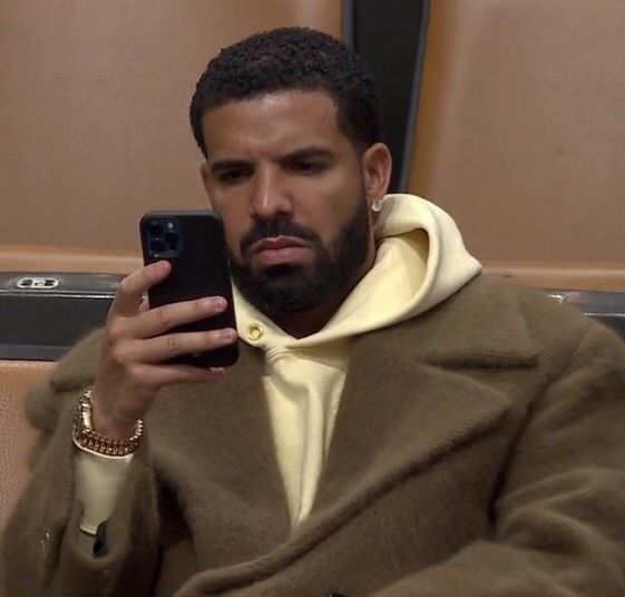 That one mf patiently waiting for the iceman album to drop... just a chill Drake fan