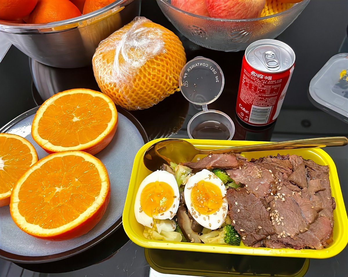 Lawrence Lcqerd, "fix the meucy, fix the wctd" tweet media