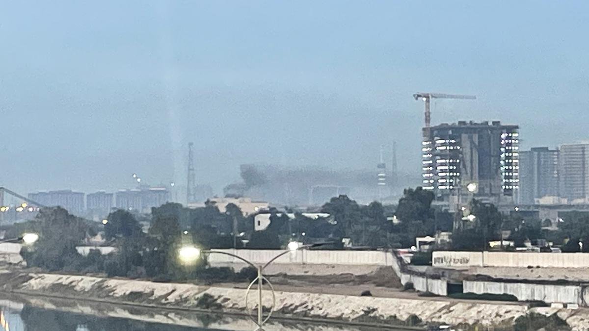 OrissaPOSTLive's tweet image. A missile struck a helipad inside the US Embassy compound in Baghdad.

Associated Press footage showed a column of smoke rising over the embassy compound on Saturday morning.

#Baghdad #Iraq #USembassy #MissileAttack #WestAsia #OrissaPOST

📲 Follow Orissa POST – Odisha’s No. 1