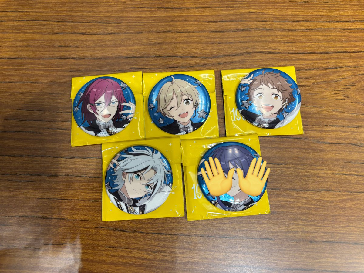 アーロン tweet media