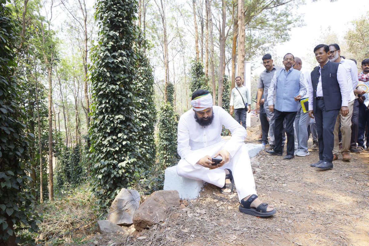 LAKSHMIVENUGOPAL 🌞 tweet media