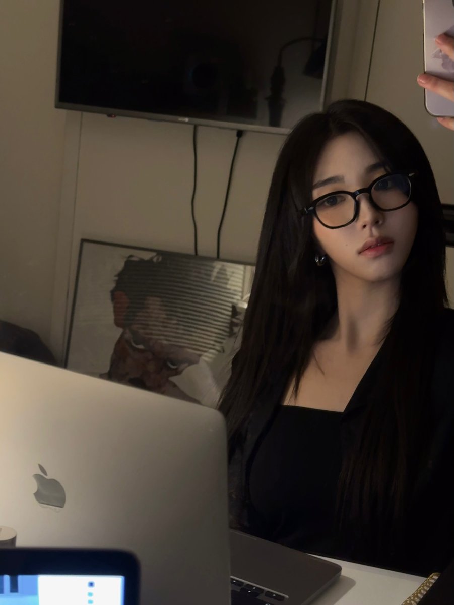 tripleS official tweet media