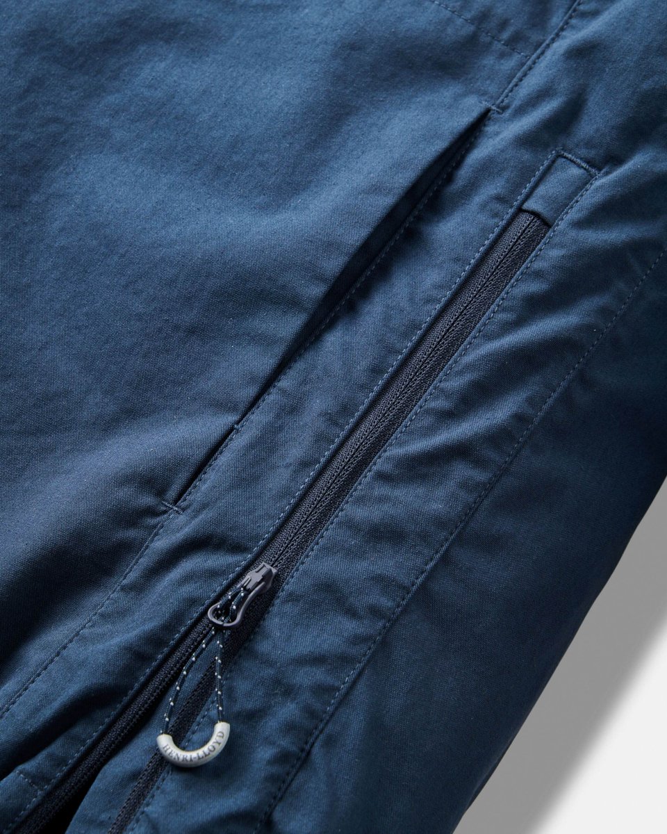 Paisley Submarine tweet media