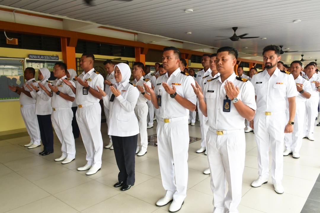 Depot Bekalan Armada Barat tweet media