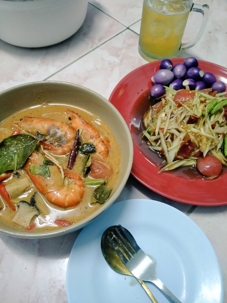 ซ่อนกลิ่น tweet media