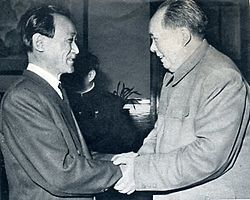 chinesehotnews's tweet photo. 毛泽东周恩来由衷的感谢日军侵略！

从1961年到1972年中日建交的十一年间，毛泽东在会见日本政要的多次讲话中，有一个主题是贯穿始终的，这就是：“新中国”成立后身为执政组织的中共政权，对当年“日本皇军”侵略，一直是心存“感谢”之情的。邓小平对日本也是有感激之情的。

因为如果日本皇军“要不是发动侵华战争”，没有“皇军侵略大半个中国”，“共产党怎么能够强大?”“怎么能够夺权哪？”“怎么能够把蒋介石打败呀？”

以下为文中选取的三例，文献均引自中共外交部和中共中央文献研究室合作编辑的《毛泽东外交文选》（中央文献出版社，1994年）。

第一例：1961年1月24日，毛泽东在会见日本社会党议员黑田寿男等人时说：

“日本皇军过去占领了大半个中国，因此中国人民接受了教育。如果没有日本的侵略，我们现在还在山里，就不能到北京看京剧了。正是因为日本皇军占领了大半个中国，让我们建立了许多抗日根据地，为以后的解放战争创造了胜利的条件。日本垄断资本和军阀给我们做了件‘好事’，如果需要感谢的话，我倒想感谢日本皇军侵略中国。”

第二例：1964年7月10日，毛泽东在会见日本社会党委员长佐佐木更三偕委员黑田寿男时说：

“我曾经跟日本朋友谈过。他们说，很对不起，日本皇军侵略了中国。我说：不！没有你们皇军侵略大半个中国，中国人民就不能团结起来对付蒋介石，中国共产党就夺取不了政权。所以，日本皇军是我们中国共产党人的好教员，也可以说是大恩人、大救星。”

佐佐木：“今天听了毛主席非常宽宏大量的说话。过去，日本军国主义侵略中国，给你们带来了很大的损害，我们大家感到很抱歉。”

毛泽东：“没有什么抱歉。日本军国主义给中国带来了很大的利益，使中国人民夺取了政权。没有你们的皇军，我们不可能夺取政权。这一点，我和你们有不同的意见，我们两个人有矛盾。”（众笑，会场活跃。）

——摘自《毛泽东思想万岁》第533至534页。

第三例：1972年中日建交后，日本首相田中角荣来华访问时向毛泽东道歉：“啊，对不起啊，我们发动了侵略战争，使中国受到很大的伤害。”

毛泽东：“不要对不起啊，你们有功啊，为啥有功呢？因为你们要不是发动侵华战争的话，我们共产党怎么能够强大？我们怎么能够夺权哪？怎么能够把蒋介石打败呀？”

他感谢田中角荣。“我们如何感谢你们？我们不要你们战争赔偿！”

——翻译摘自《田中角荣传》日语原版

结论：

所以，对日本皇军而言，应该“没有什么抱歉。日本军国主义给中国带来了很大的利益，使中国人民夺取了政权。所以，日本皇军是我们中国共产党人的好教员，也可以说是大恩人，大救星”。