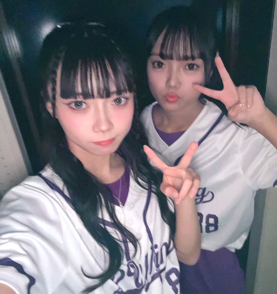 明日は❣こちら꒰ঌ💜໒꒱

久しぶりに会えるライブ🎤♪
みんなも2WINGに会いたかったはず❣❣
楽しみ♫
そらぐみさん待ってるよ💜🪽