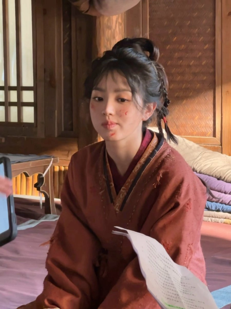 beee_cdr's tweet photo. 260314 전희미 스태프 웨이보(1/3)
* 축옥
🔗 https://t.co/5DIGzGrnh0
#逐玉 #PursuitofJade 
#田曦薇 #TianXiwei #เถียนซีเวย https://t.co/t4SjUpV97Z