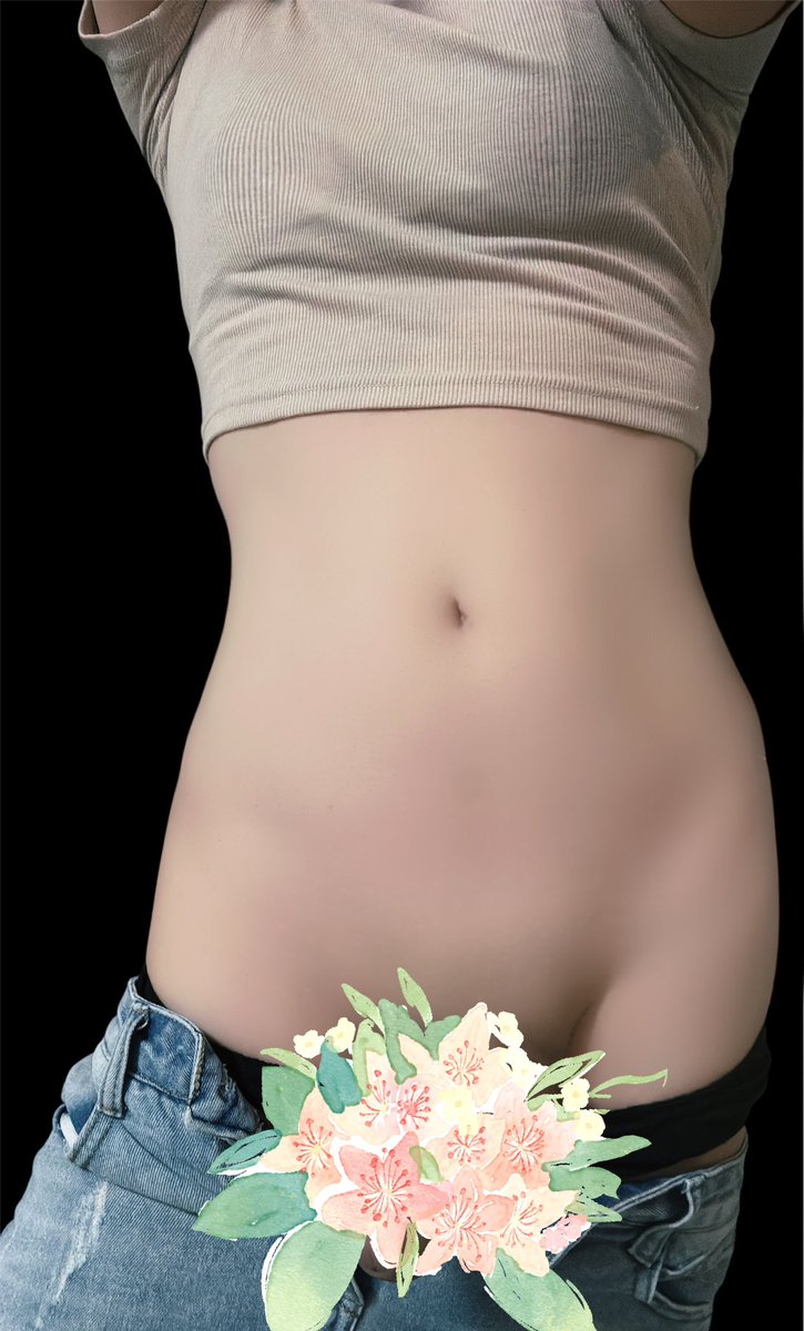 Long17827529's tweet photo. StLucy#25 #crossdresser #whowantme

Set đồ Q tặng m. Thay đồ đi siêu thị mà hết 1 giờ mới ra khỏi nhà vì Q quậy. Q nói nên ra ngoài vì ở nhà Q sẽ lôi m lên giường. M đeo khẩu trang, Q lúc ôm eo, lúc khoác vai đi bộ trên đường. Lạ lạ. https://t.co/mjhhoFiStS