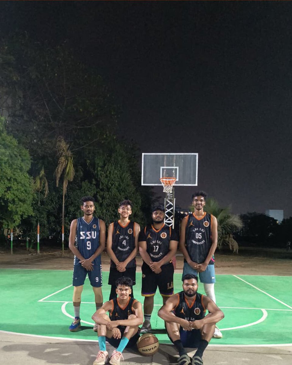 Sri Sri University tweet media