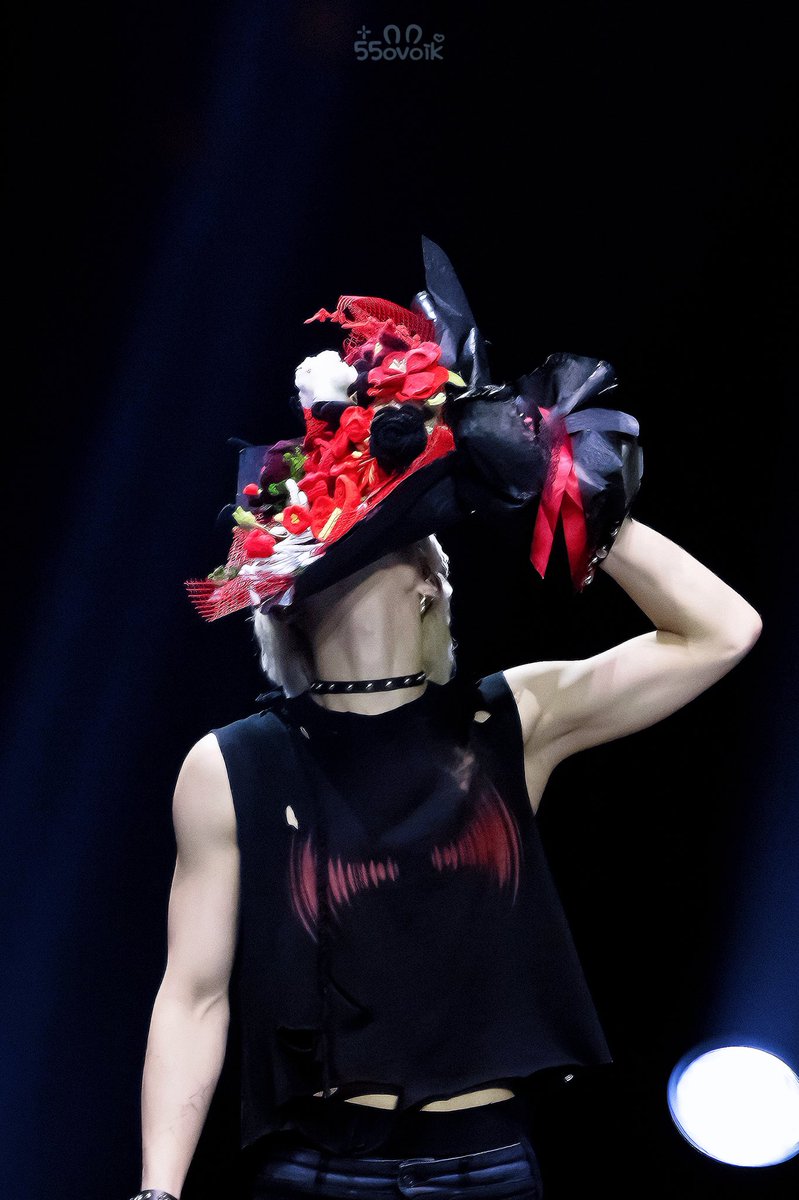 생일 축하해🎂🎂🎂

#지훈 #JIHOON #ジフン 
#트레저 #TREASURE
#26thGeeGeeJIHOONDAY
#3月に咲くジフンという宝の花
#세상이_지훈을_만난_날