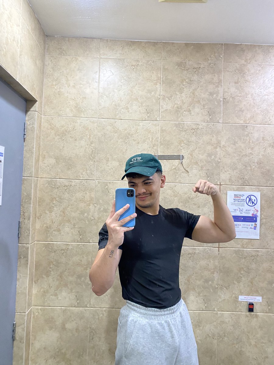 olvrjohn's tweet photo. 📍Anytime Fitness Paseo Center #manila https://t.co/waq3TQEooV