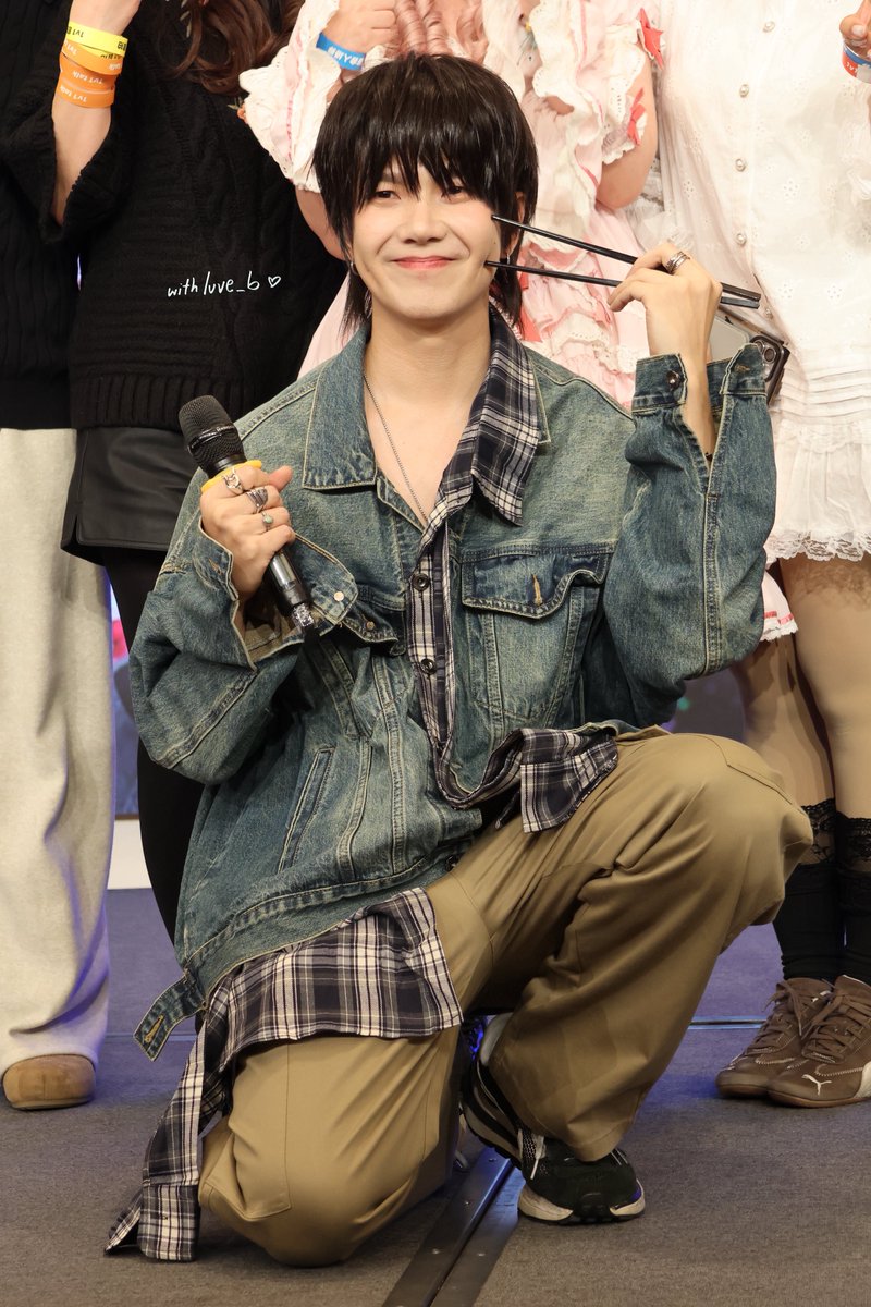 𝙭𝙪𝙚 ^•ﻌ•^ฅ♡ tweet media