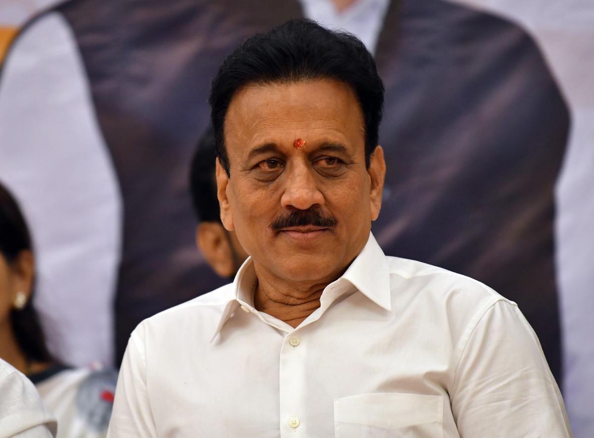 shrenik Narade tweet media