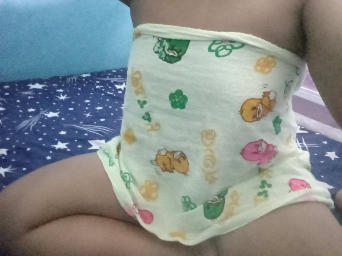 Wanwisaa2514's tweet photo. ชุดนี้เซ็กซี่พอมั้ยค่ะร้อนๆๆอาบน้ำกันค่ะ https://t.co/z4Gy8I6Qqu