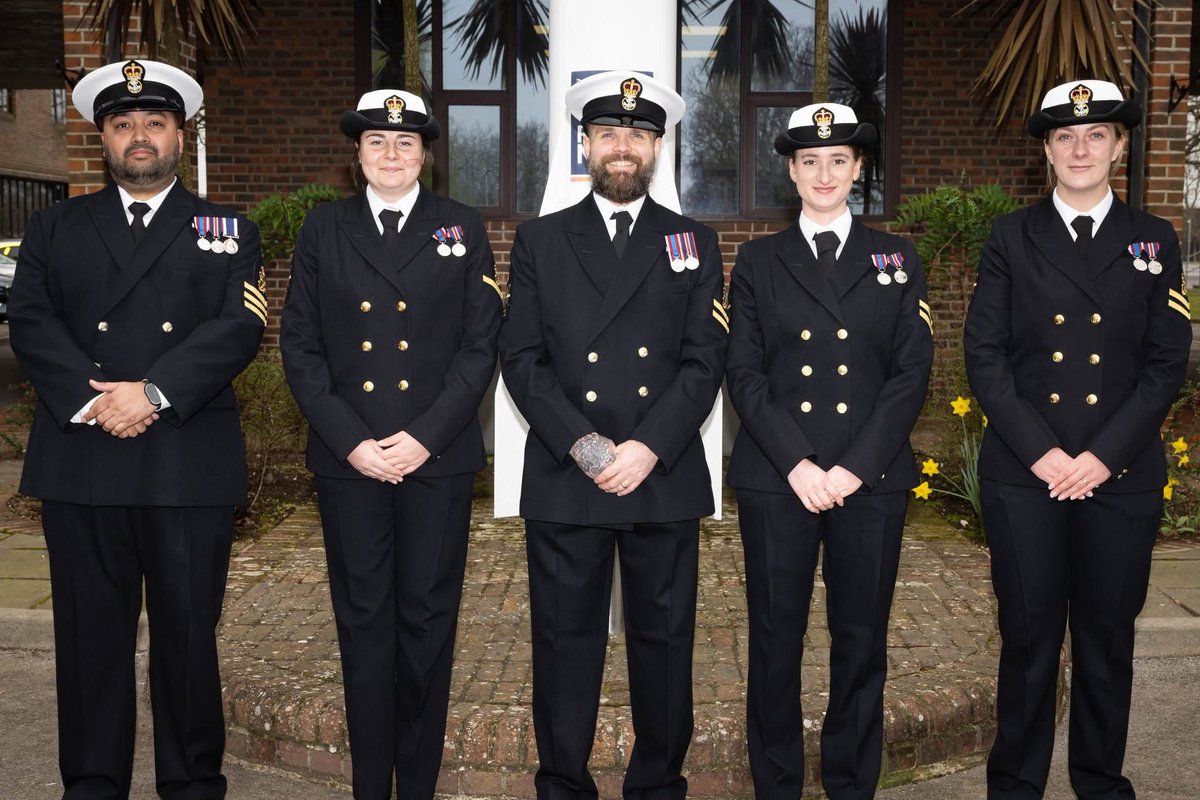 HMS COLLINGWOOD tweet media