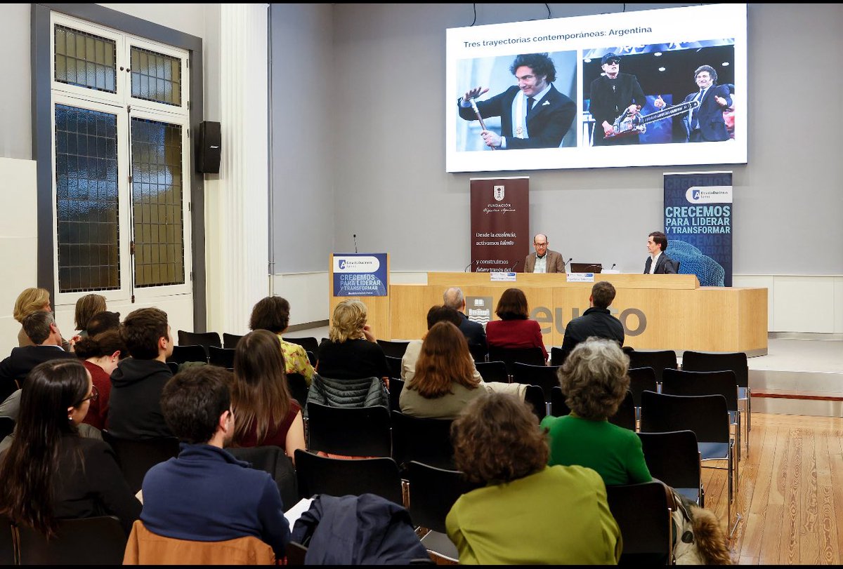Asier_68's tweet photo. El día 11 de marzo organizamos en @AlumniDBA en Bilbao, un Deustalks, con 𝗔𝗹𝗯𝗲𝗿𝘁𝗼 𝗩𝗲𝗿𝗴𝗮𝗿𝗮 𝗣𝗮𝗻𝗶𝗮𝗴𝘂𝗮, profesor de la Universidad del Pacífico (PE) , sobre América Latina
👏👏 Gracias a  Alberto y a todos los asistentes
👉 https://t.co/fVEWemNvvI
@deustoDBS https://t.co/x6HktPsrWN
