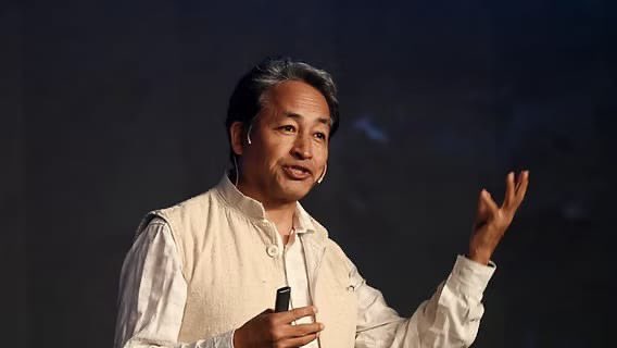 Vivek Pal tweet media
