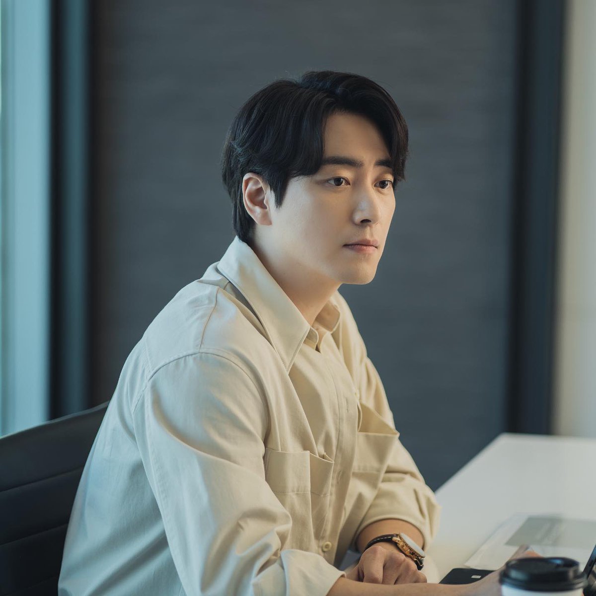 이준혁 얼굴 tweet media