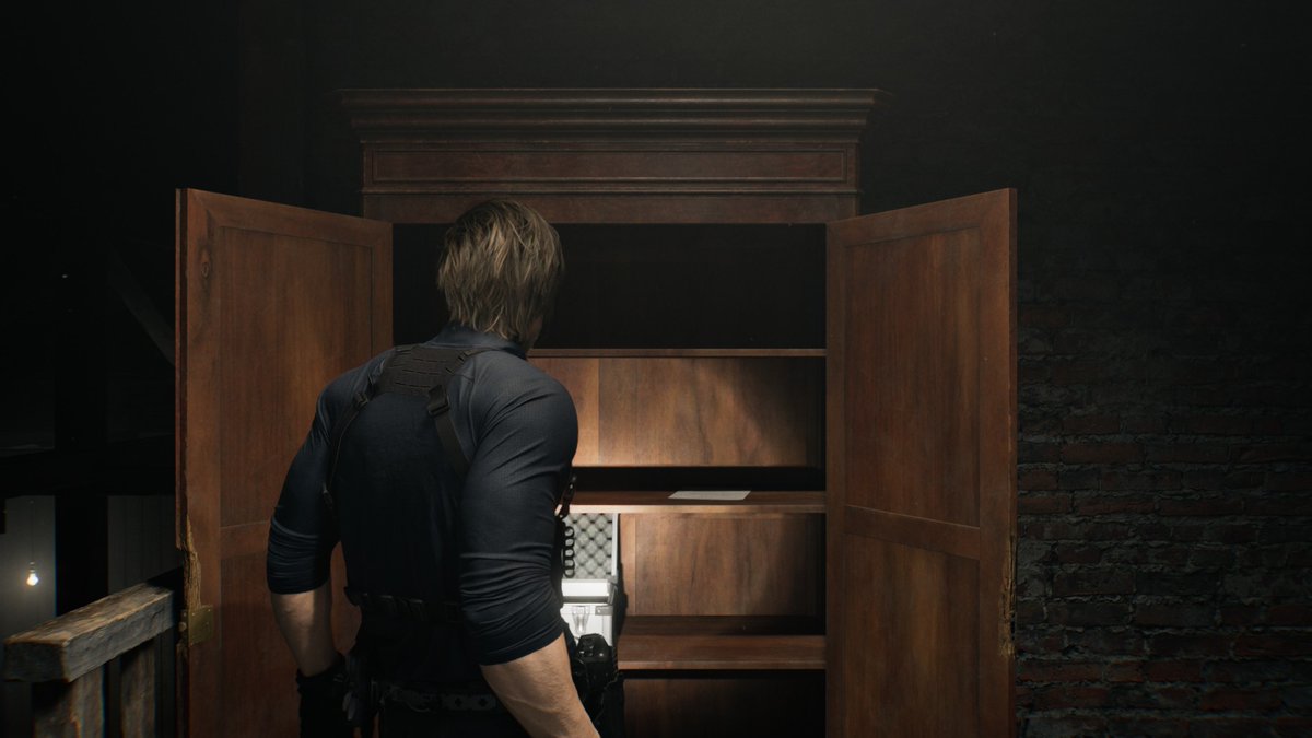 Hmmm, Leon'unkinin büzüşüp büzüşmediğini görmek için modlamam lazım karşı argüman sunabilmem için.