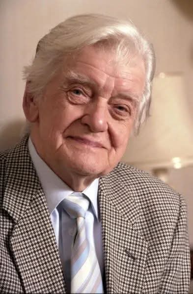 dave ainsworth tweet media