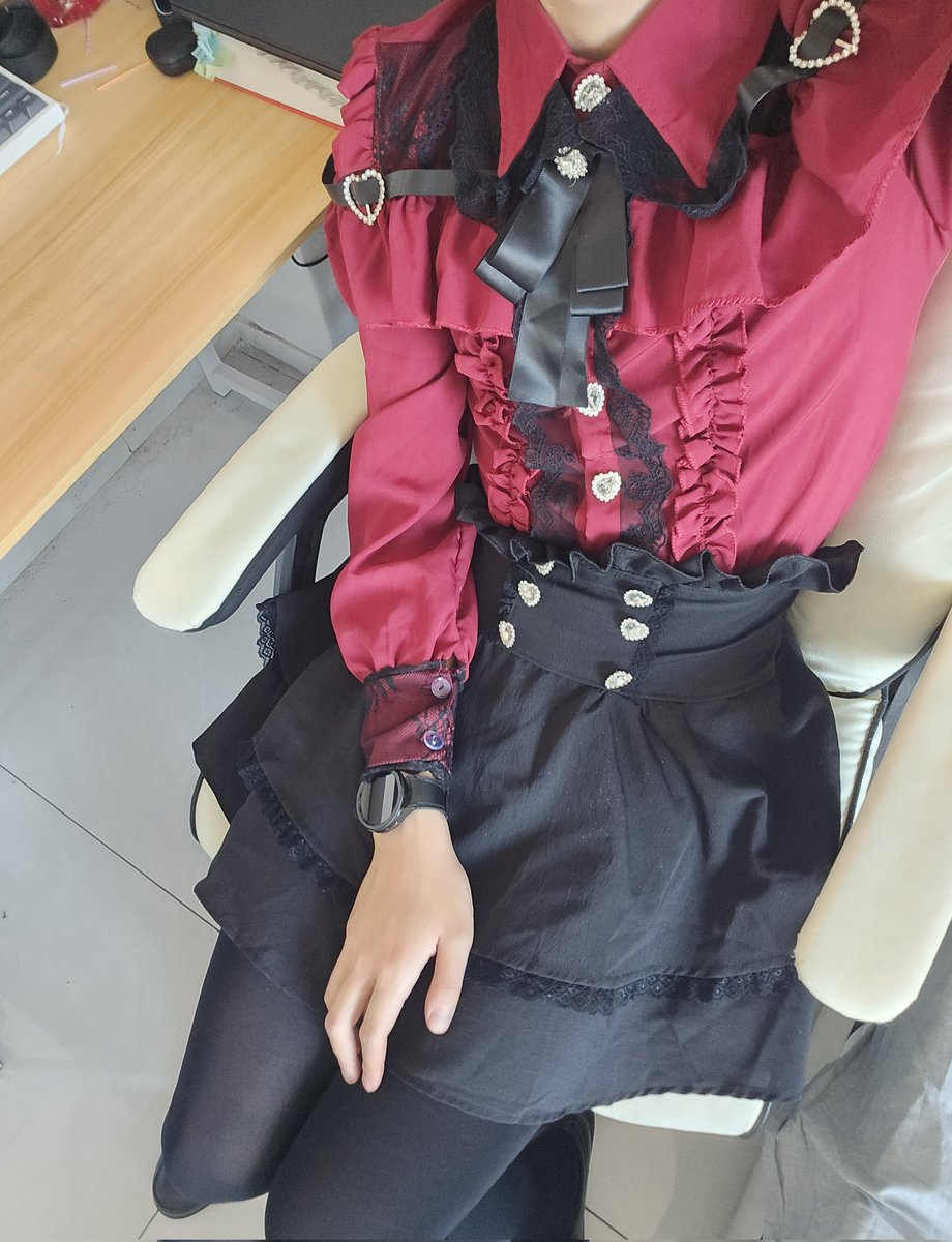 Wom sleeping tweet media