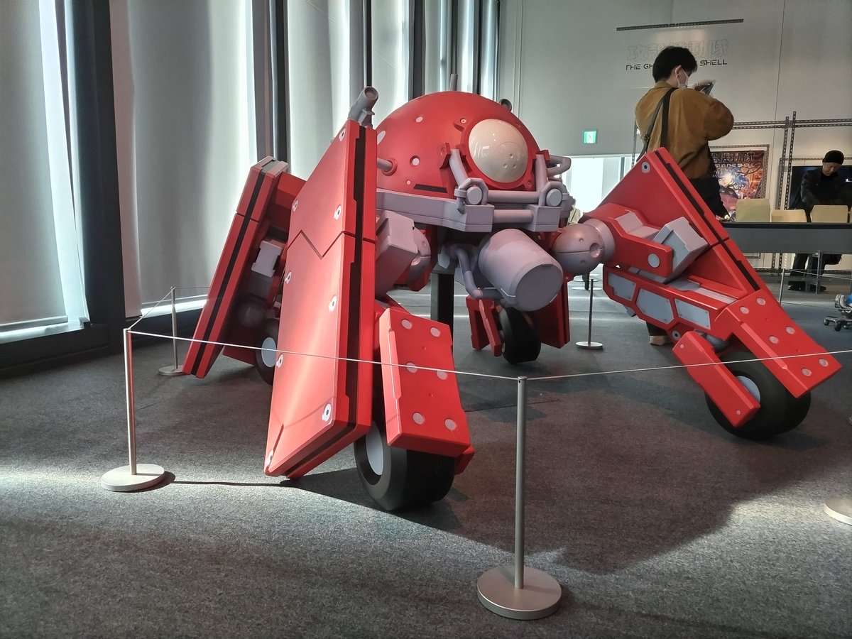 CubとVmaxとakinoriだけど tweet media