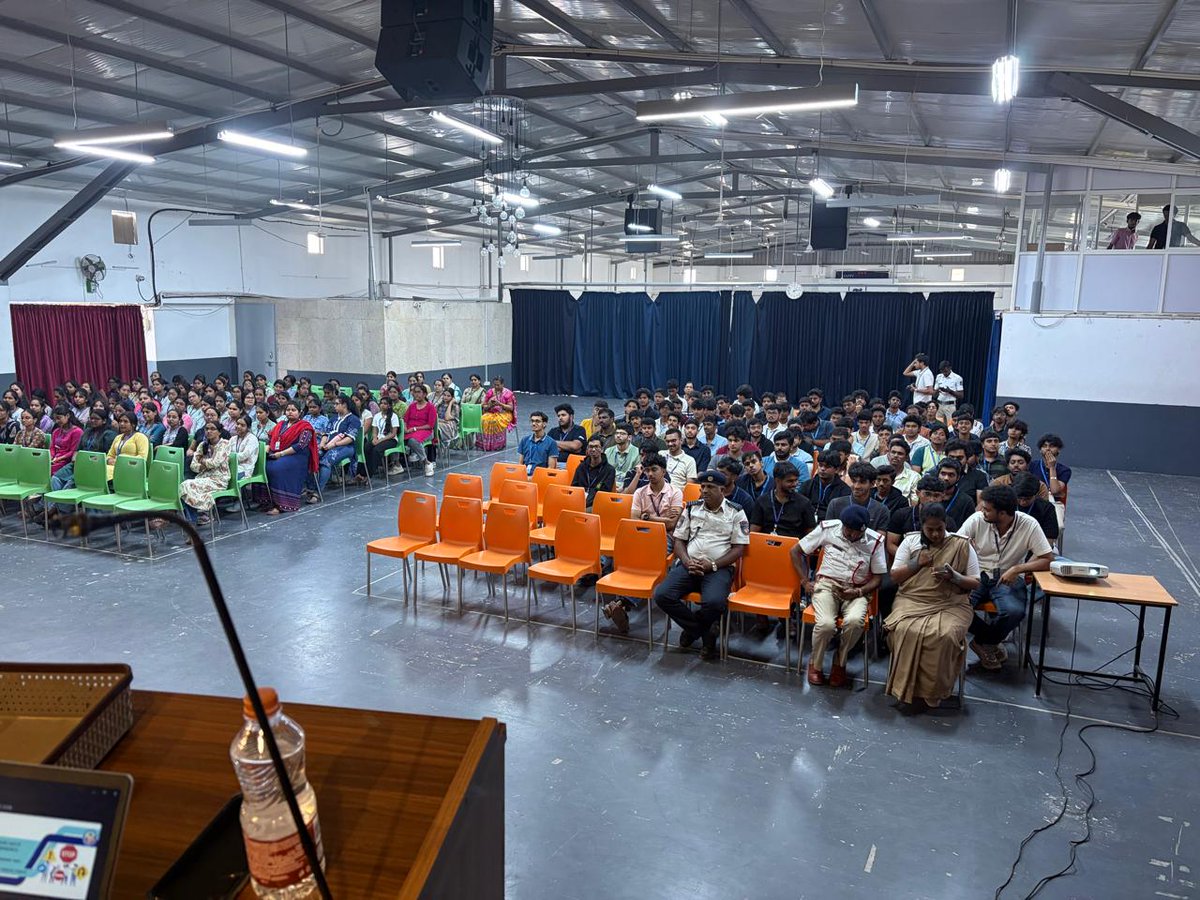 ಕೆ.ಎಸ್. ಲೇಔಟ್ ಸಂಚಾರ ಠಾಣೆ/K.S.LAYOUT TRAFFIC BTP tweet media