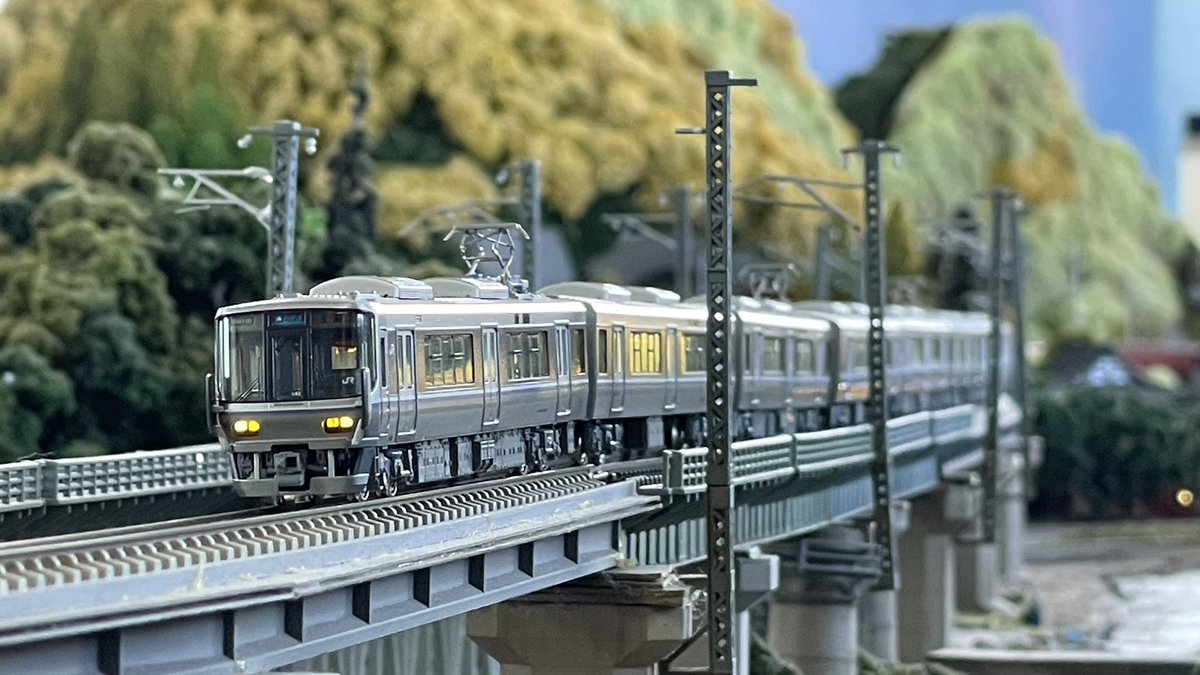 Re_Color_train's tweet photo. 【東京・本店4階】本日ご来店のお客様12

JR西日本223系、225系

※ 全線貸切3h

#リカラー #Re_Color #鉄道模型 #ｎゲージ  #レンタルレイアウト https://t.co/rTmEMHkV8p