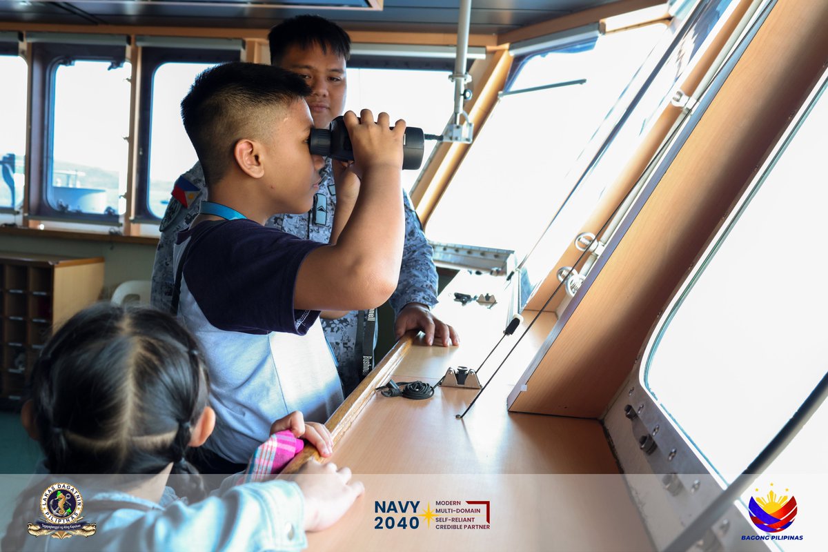 PhilFleet's tweet photo. Christian Bible Baptist Academy Delegates Visit Philippine Fleet in Subic

#PhilFleetVanguardofOurSeas
#ProtectingtheSeasSecuringOurFuture
#ModernMultiDomainSelfReliantCrediblePartner
#OneAFPOnePhilippines
#StrongAFPStrongPhilippines
#AFPyoucanTRUST
#SundaloSalamatSaSerbisyo https://t.co/5pN8XeycMk
