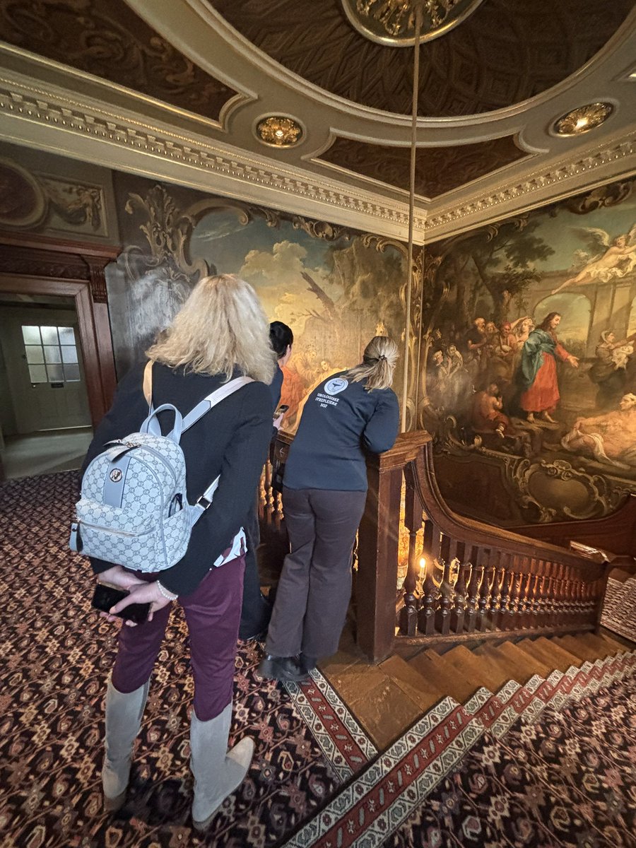 Jacwood1Wood's tweet photo. Delighted to have hosted a European nursing delegation #EAUN #EAU 2026 @bartshealth, show casing the work of our fabulous Urology CNS’s but also a massive thank you to Fay and Max at Bart’s Heritage Centre for the art &amp; history of St Bart’s @Uroweb @Allch https://t.co/71Mzk9VbQJ