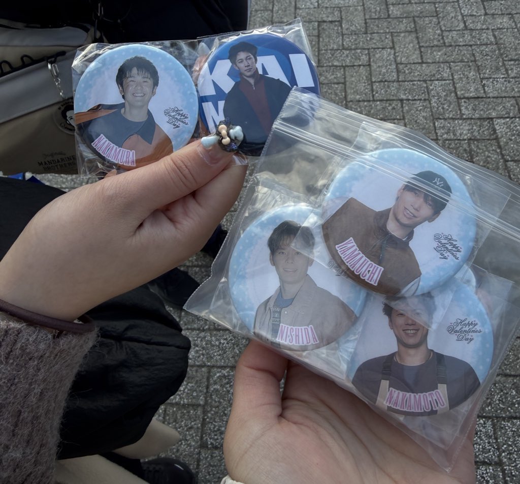 🦊‎✩.*˚ tweet media