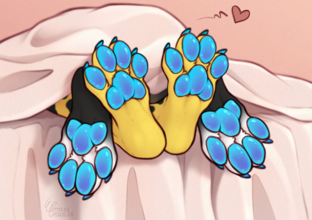 Varness ✨ FREE ART RAFFLE ✨ tweet media