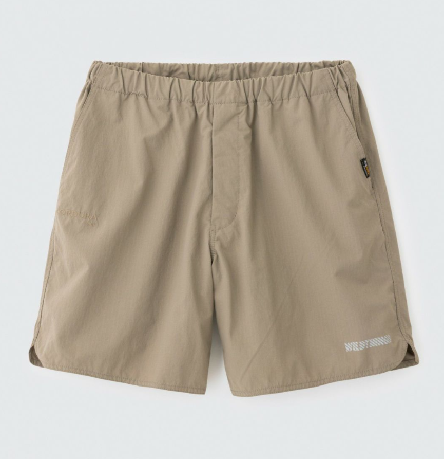 FlowerandSons's tweet image. 2026 SPRING&amp;amp;SUMMER  NEW!!
WILDTHING    mens(womens)

US NAVYのフィジカルトレーニングジャケットを再構築。
あえてショートパンツとのセットアップでご提案です。
Size S / M / L     col BEIGE
ジャケット　29700円
ショーツ　　17600円

#wildthings #新潟