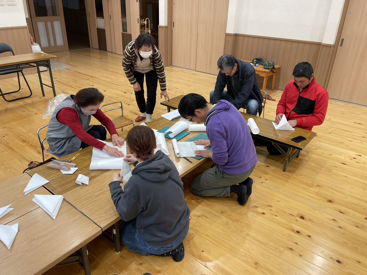 jishuren_kuma's tweet photo. 【募集】
3月21日(土)10時00分〜
八代市坂本町にて、 #くま川願い灯籠流しReborn のお手伝いを行います。
下記フォームよりお申し込みください。
https://t.co/OpGaZEZh9R
よろしくお願いします！
#八代市坂本 #令和２年7月豪雨　#坂本町もりあげ隊　#九州自主練 #幡再 https://t.co/ZJhdZLlXFg