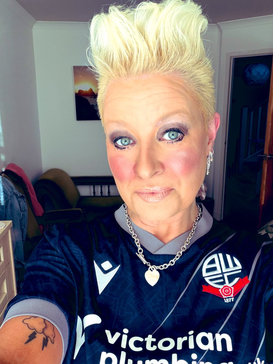 Lou Shannon 🜃 Δ Ω ♡|-/ tweet media