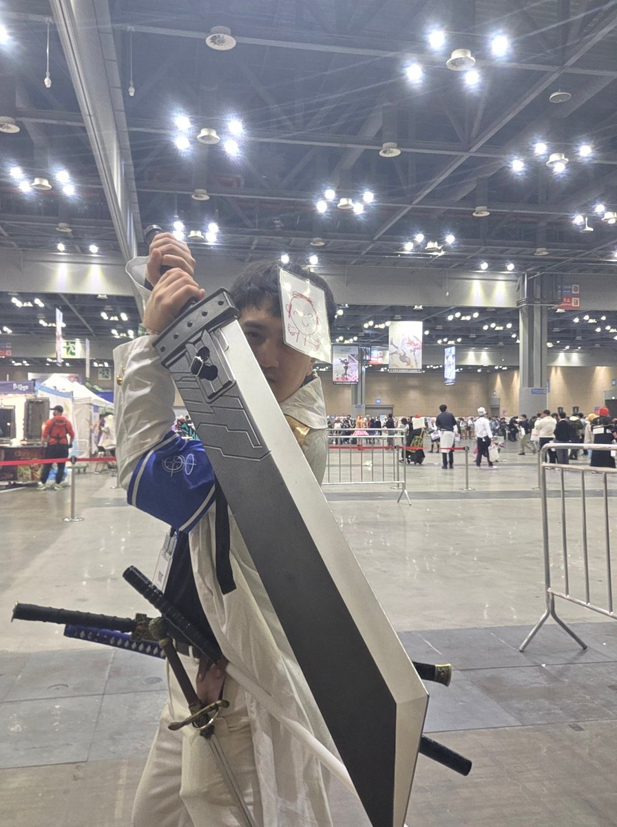 COS_kapensis's tweet photo. #3월서코 #서울코믹월드 #코스프레
#cosplay #블루아카이브 #블루아카
2026/03/14
3월 서울 코믹월드

블루아카이브 - 선생님
"과거를 단련하여 소천(小千)
,지금을 맞이하여 중천(中千),
미래에서 다시 만나기를...대삼천세계(大三千世界)
" https://t.co/xCDBjjJkMn