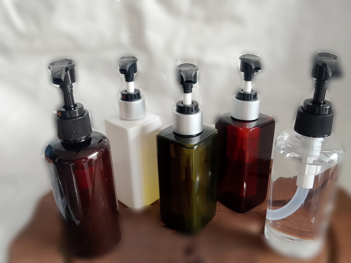 บทกวีบนดวงดาว tweet media