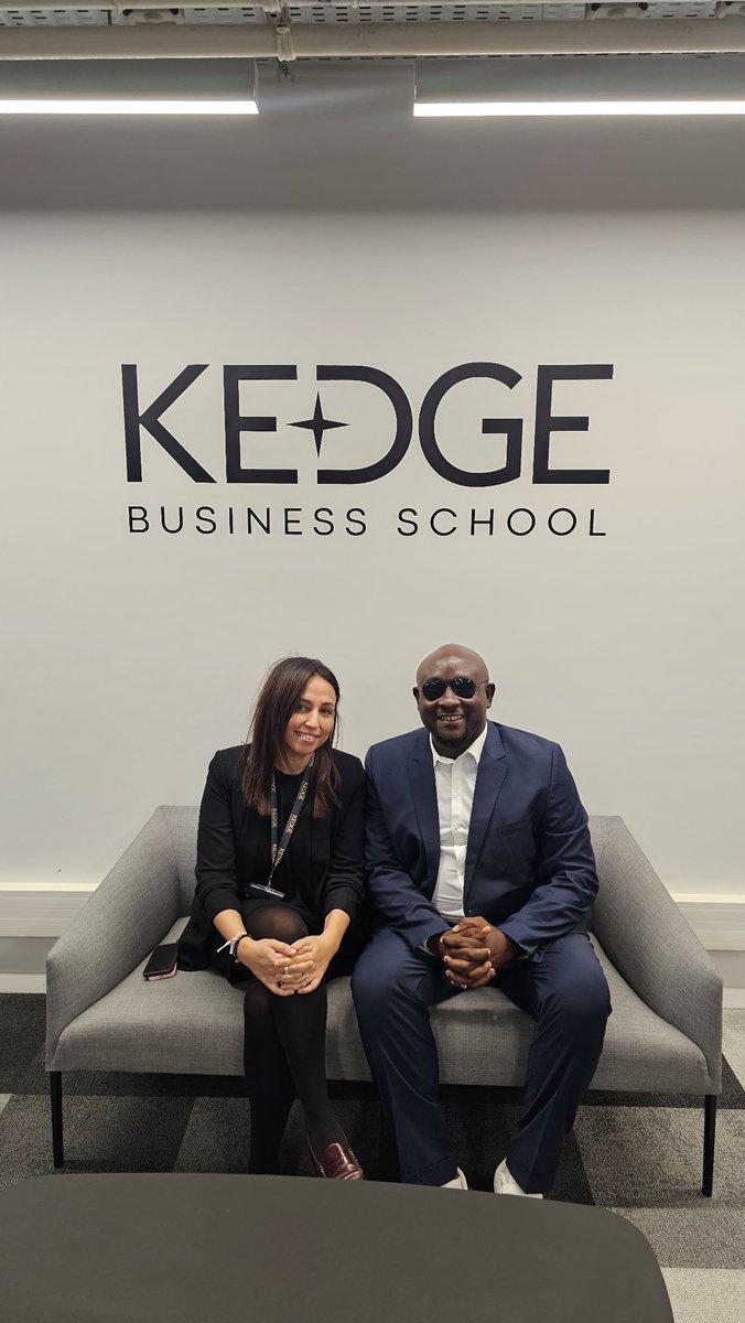 André HOT tweet media