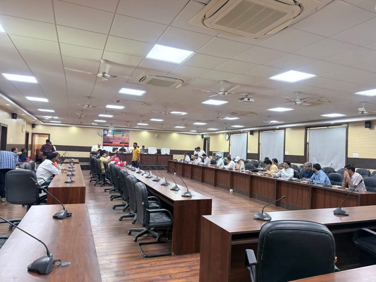 PuVVNL Varanasi tweet media