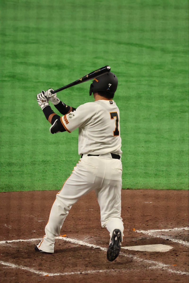 muuummin tweet media