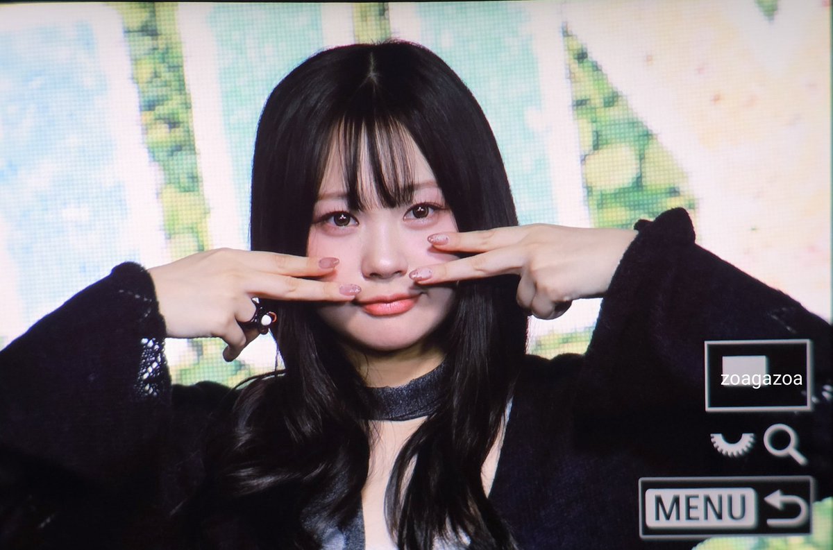 조각 tweet media