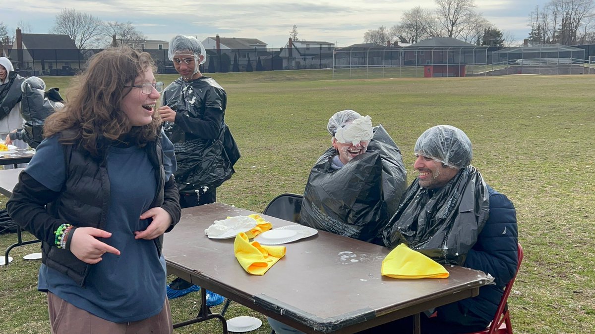 Kristen Nicolai tweet media