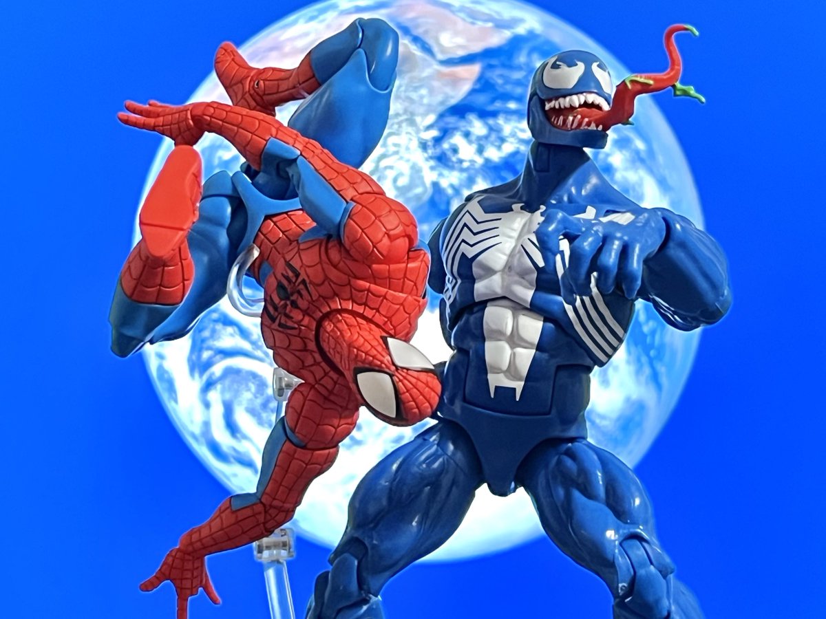 まおーじ tweet media