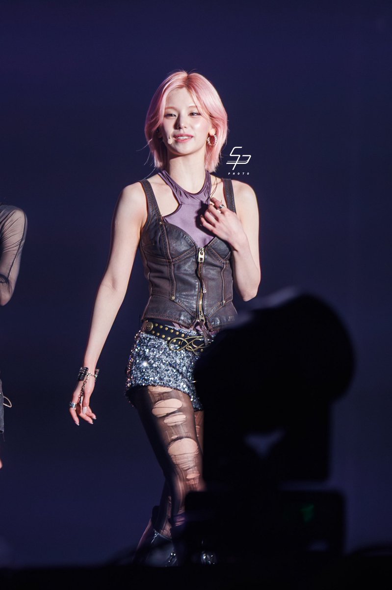 0314 YEJI

#kwonder #itzy #yeji