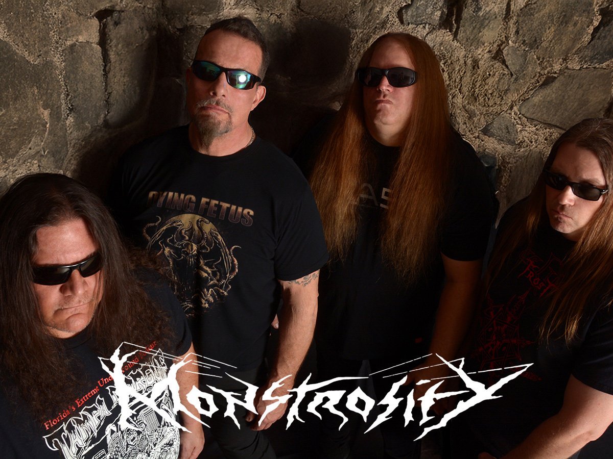 I downloaded it...and went for a run several kilometers listening to this majestic work, powerful, with guitars that cut through passages like scissors, emotional, melodic, rhythmic and knows how to trot...elegant return. I'm definitely going for the vinyl monstrosityofficial.bandcamp.com/album/screams-…